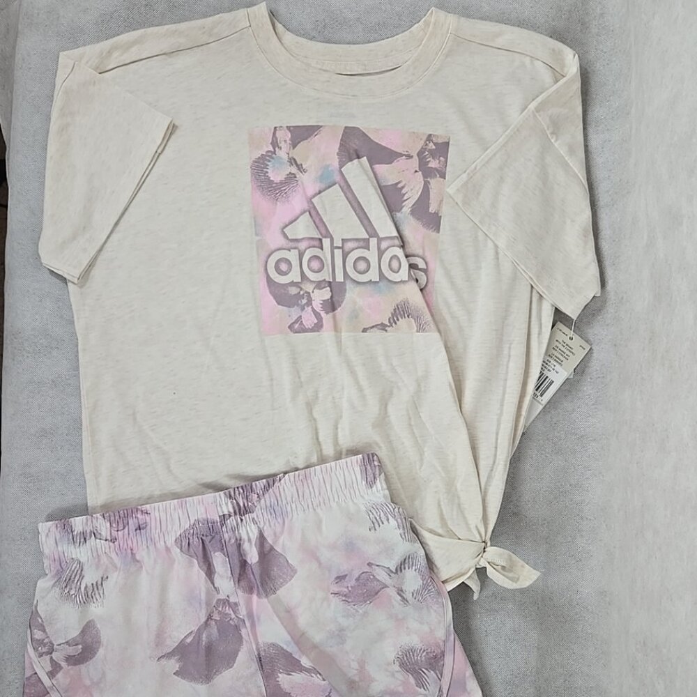 Adidas‎ Girl Set Size Large Cotton Short Sleeve Shirt Matching Running Shorts